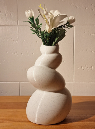 vase kieselstein stein by lavendel haushalt dekor tasse minimal modus drucken blume kunst kreatur lieferungen künstler künstlerisch 3d drucken künstlerisches design 3d print model - Mito3D