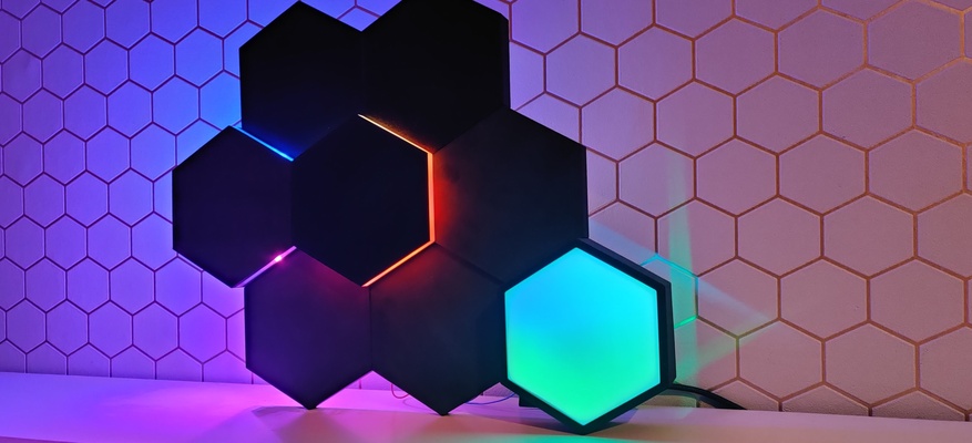 hexawall - hexagon wall led lights by peter 3dmonkeynl household decor 3d print model - Mito3D