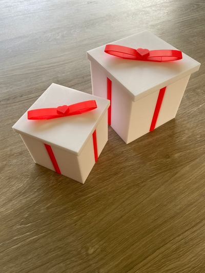 weihnachten geschenk box by maut3d haushalt feierlichkeiten santa dekor container mehrfarbig mehrteilig no unterstützung veranstalter 3d print model - Mito3D