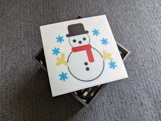 hot-swap lightbox - snowman faceplate by 3dnowpt household decor christmas diy battery led usb light lamp snow snowmanornament 3d print model - Mito3D