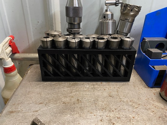 r8 collet holder by unhinged 3d tools machine bridgeport milling 3D print model - Mito3D