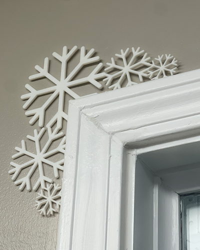 snowflake door corner by lindnjoe household decor christmas winter frame snowflakes trim 3d print model - Mito3D