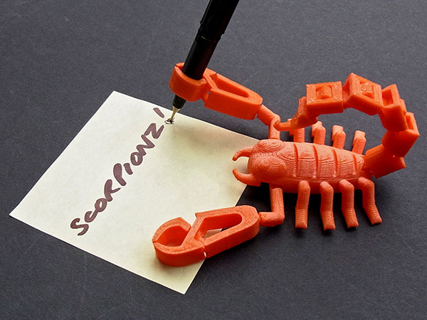 escorpião by catharsis69 miniaturas animais diversão grampo suporte crianças estaca brinquedos 3D print model - Mito3D