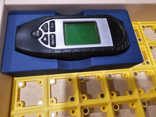 gridfinity feuchtigkeit meter by oklure werkzeuge veranstalter geschäft holzbearbeitung holz 3d print model - Mito3D