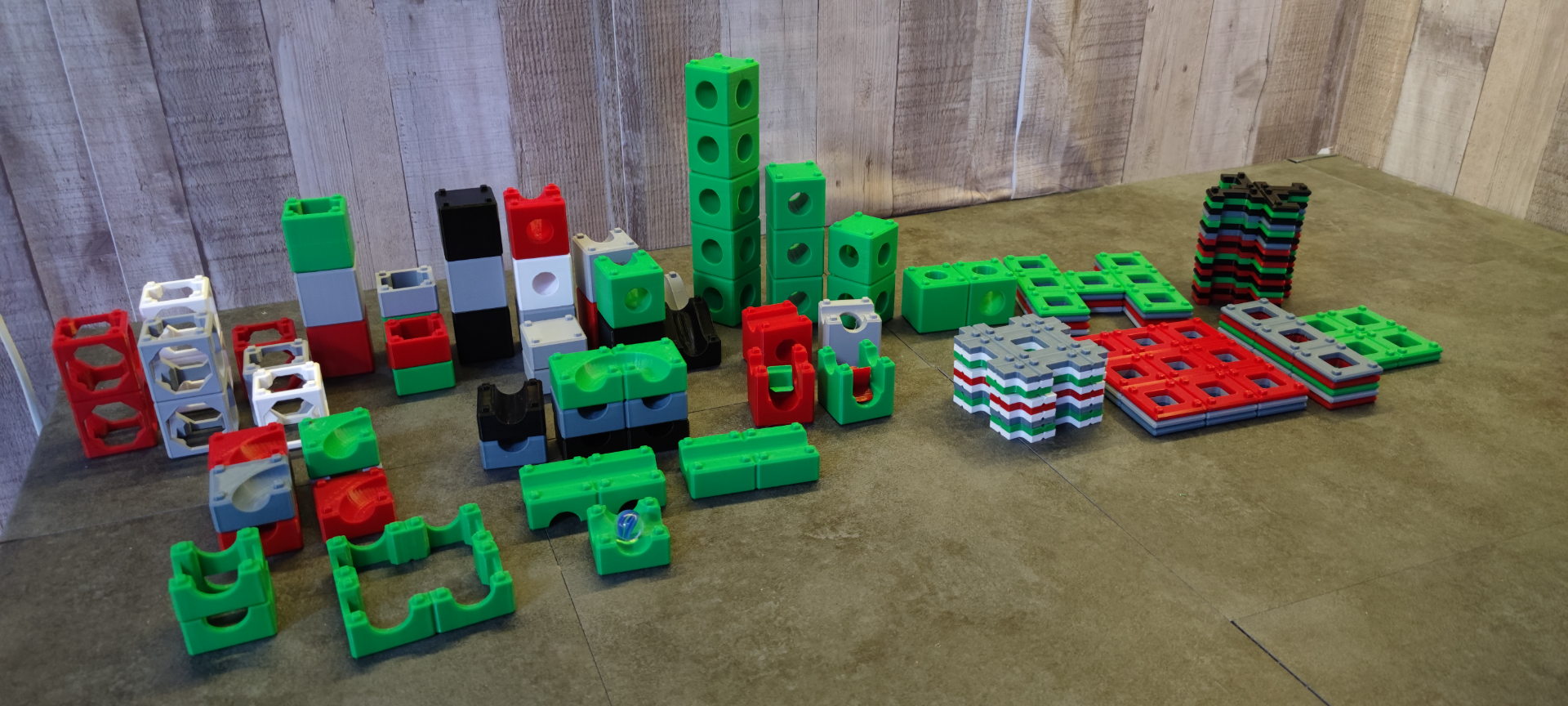 marbel bloxx - v20 a brick based run fun by der pit toys & games marble bricks 3D print model - Mito3D