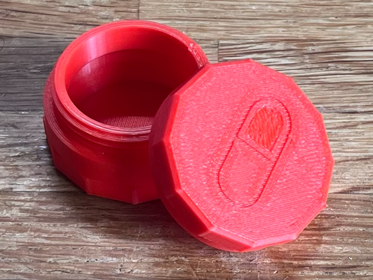 pill box screwtop container by bobbydazzler tools organizers pillbox pillcontainer pills 3d print model - Mito3D