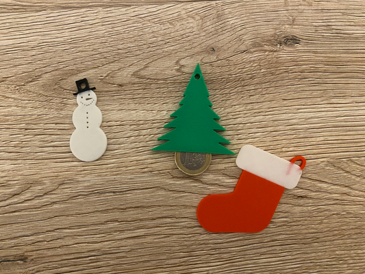 keychain tokens shopping carts by eli kpp tools gadgets x-mas weihnachten snowman schneemann schluesselanhaenger christmas tree tannenbaum 3d print model - Mito3D