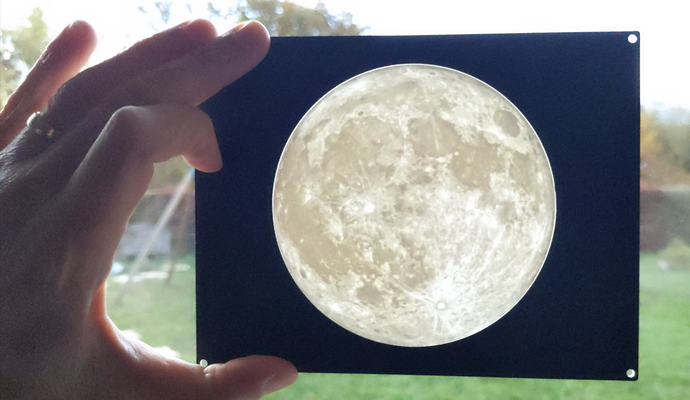 mond lithophan 2d by cdc kmu kunst led lampe 3d print model - Mito3D