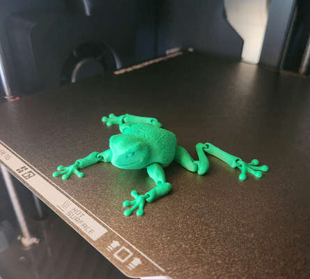 flexi toad remixed by burnnoticed miniatures animals articulated flexible animal frog cool in place 3d print model - Mito3D