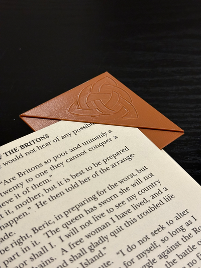 corner bookmark celtic knot by stevo99 hobby & diy bookmarker bookmarks book mark books read reader reading accessory 3d print model - Mito3D