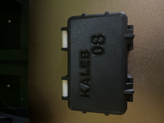 kaleb08 tragen box + emo roboter neu gemischt by kunst modelle 3d print model - Mito3D