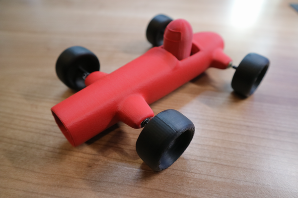 coche carreras by mikeshawbrook juguetes juegos carrera vehiculo juguete 3d print model - Mito3D