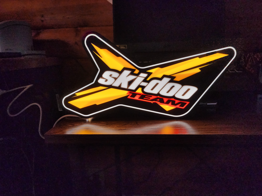 luce scatola ski doo by zacks3dprints domestico arredamento motoslitta 3d print model - Mito3D