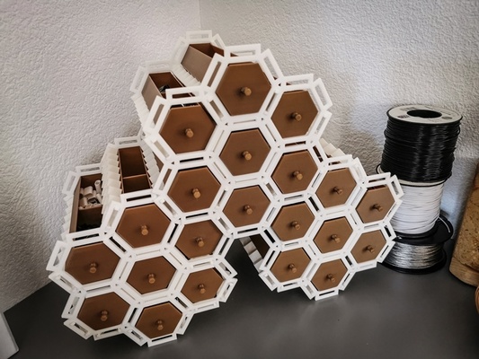 organizer by stefan heer household office honeycomb drawers thingiverse littlepartsbox 3d print model - Mito3D