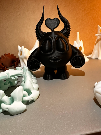 liebe teufel by belastend kunst skulpturen kuss dämon miniatur figur 3d print model - Mito3D