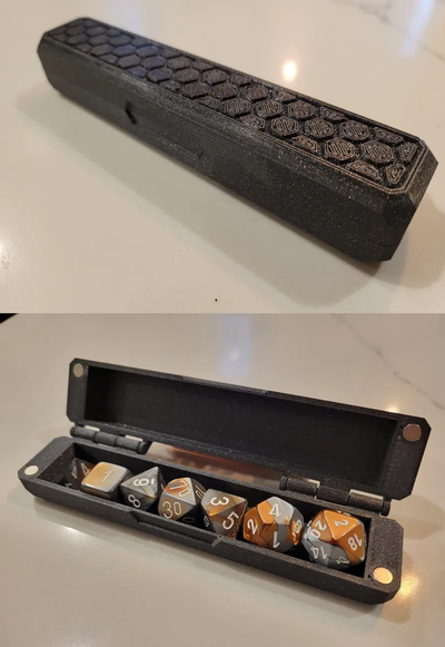 magnetic hinged dice box by jb design toys & games board game collector case holder dungeon dragons dungeonsdragons dungeons dungeonsanddragons pathfinder ttrpg tabletop gaming d20 hexagon hexagonal hexagonalcontainer gear printinplace printinplacebox hinge hingedbox hingedcase 3d print model - Mito3D