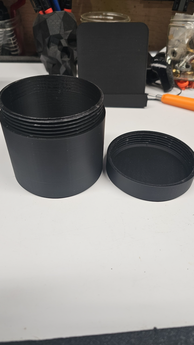 threaded container by hobojoe20 household office 3d print model - Mito3D