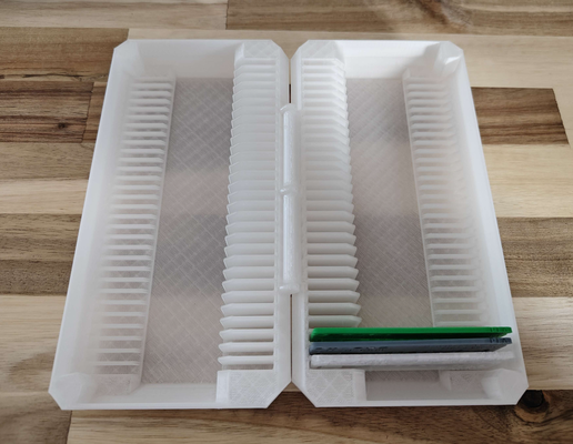 échantillon collection by sus 3d imprimante tester modèles swatchbox stress test boîte échantillons titulaire soutien filament carbone x1c pla petg scad 3d print model - Mito3D
