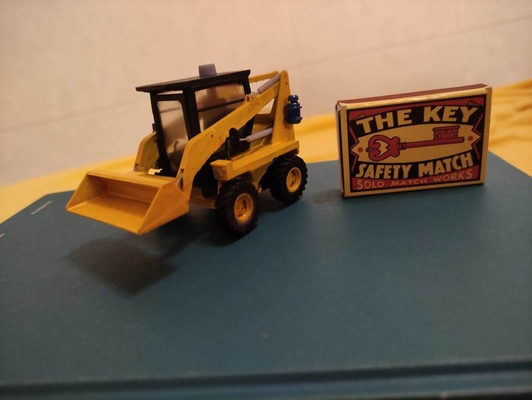 bobcat skid steer loader unc by mochr toys & games truck thingiverse 3d print model - Mito3D