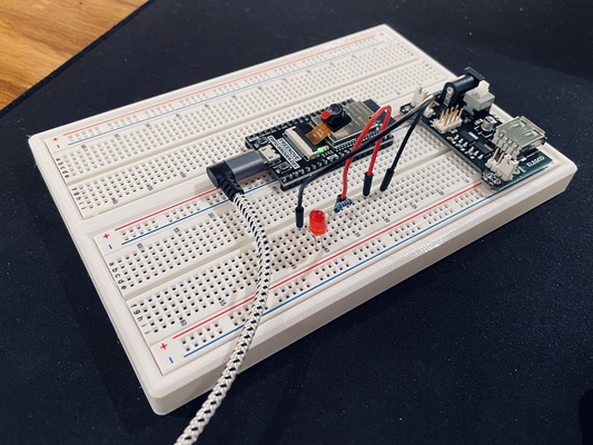dual breadboard case esp32 arduino  by pixelwave tools gadgets prototyping 3d print model - Mito3D