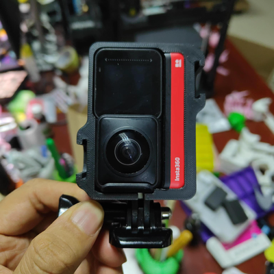 insta360 1 r 2 sapata quente by 3d passatempo faça esporte ar livre 3d print model - Mito3D