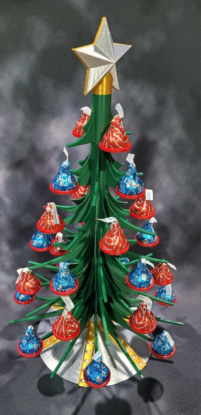 kiss-mas tree by dekopuma household festivities christmas candy hershey kiss holder centerpiece kissmas 3d print model - Mito3D