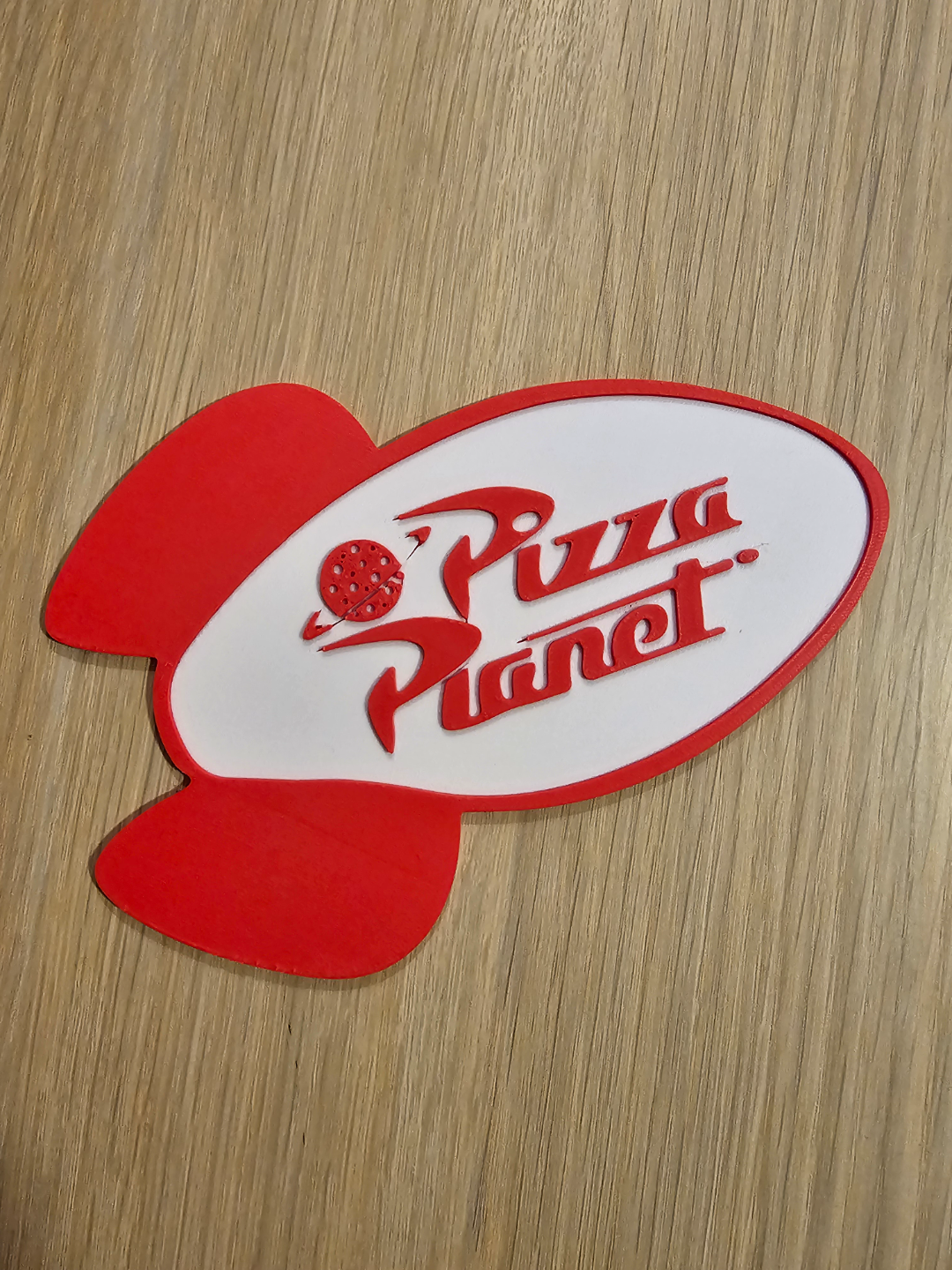 pizza planeta pixar firmar by noril arte señales logos pizzaplaneta historia juguete disney tv películas película luca 3D print model - Mito3D