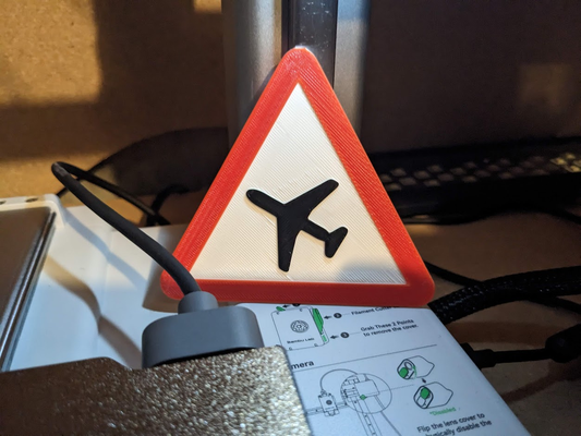 plane warning sign achtung flugzeug schild remixed by steelcroissant household decor airplane airplanes deco decoration planes 3d print model - Mito3D