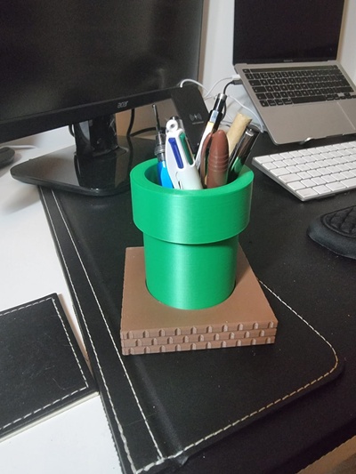 mario tubo penna titolare supporto by stadler domestico ufficio matita porta portamatite 3d print model - Mito3D