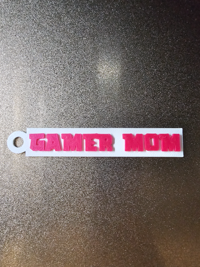gamer mom keychain by geeklabs art coin & badges mum gift player game play console pc playstation xbox fun mommy key tag 3d print model - Mito3D