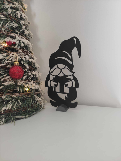 santa claus by zufrieden kunst 2d weihnachten 2023 weihnachtsmann dekor wohnkultur haus dekoration 3d print model - Mito3D