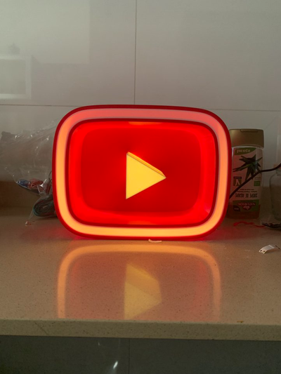 youtube logo led by marius6182000 art panneaux logos 3d print model - Mito3D