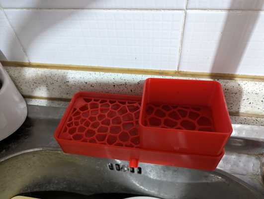 sponge holder by lognomo tools organizers household kitchen dishsoap 3d print model - Mito3D