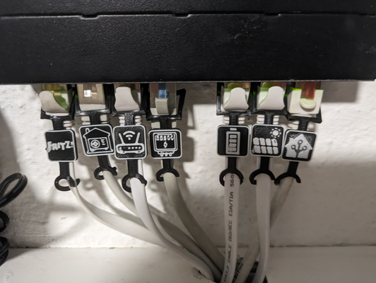 gato cable etiqueta conjunto by nickid pasatiempo bricolaje diy electrónica acortar firmar 3d print model - Mito3D