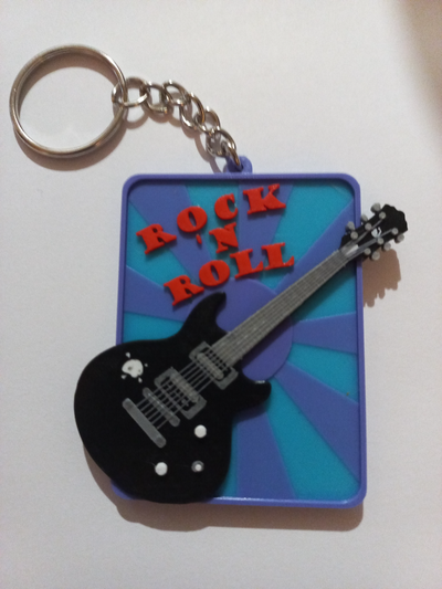 keychain rock 'n roll guitar by tatteljeeke art models 3d print model - Mito3D