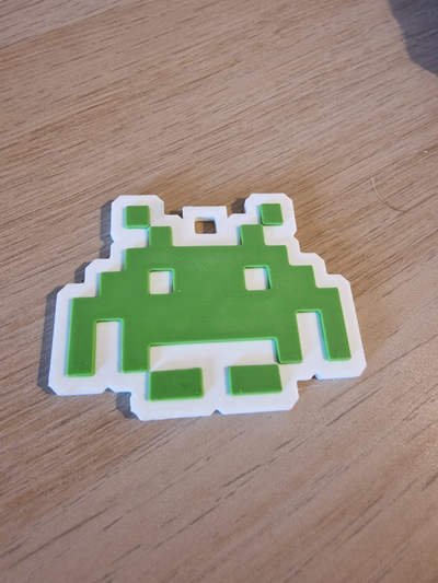 space invaders keychain by wickieprints art models 3d print model - Mito3D