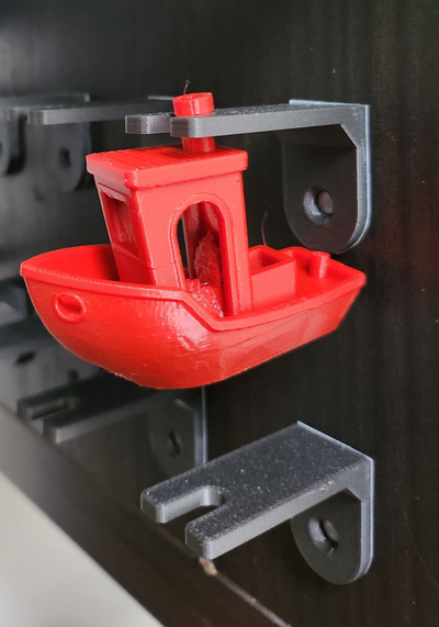 single benchy wall holder by m0000t 3d printer test models mount 3d print model - Mito3D