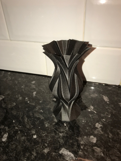 leaf vase by brithawkes household decor mode fast 3d print model - Mito3D