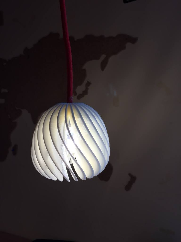 vortishade faszinierend lampenschirm wirbel design hinzufügen dynamisch twist to zuhause haus beleuchtung by abonnieren haushalt dekor strudel muster schatten dekorativ licht startseite mantel einzigartig lampe zubehörteil verdrehen modern spiral 3D print model - Mito3D