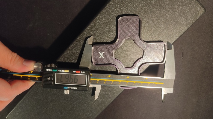 xy calibration cross by hribadesign 3d printer test models axis x simple y osa 3d print model - Mito3D