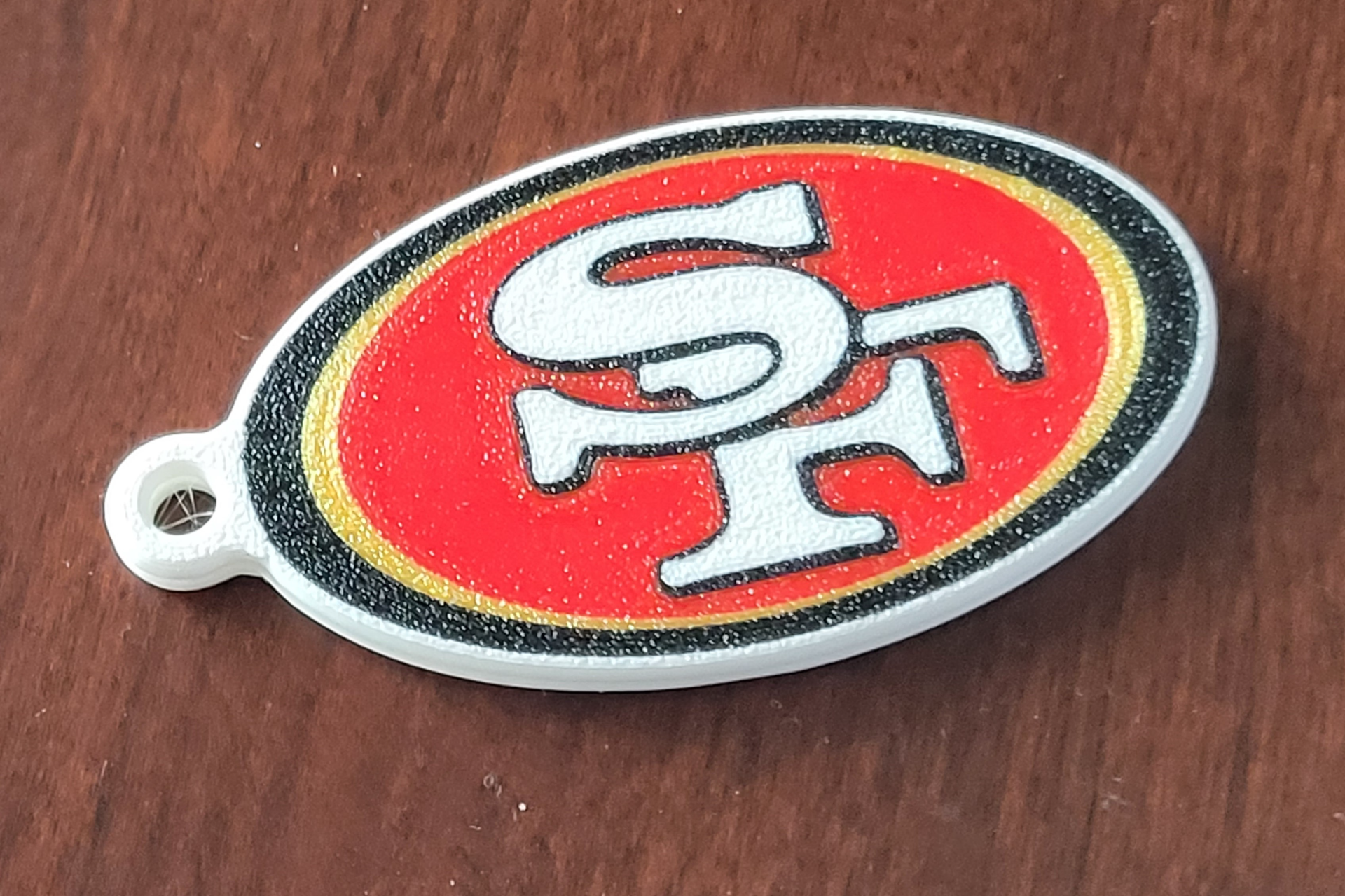 sf 49ers chiave squillare strutturato lati by kabendesign arte moneta distintivi san francisco logo nfl calcio levi stadio santa clara catena portachiavi 3D print model - Mito3D