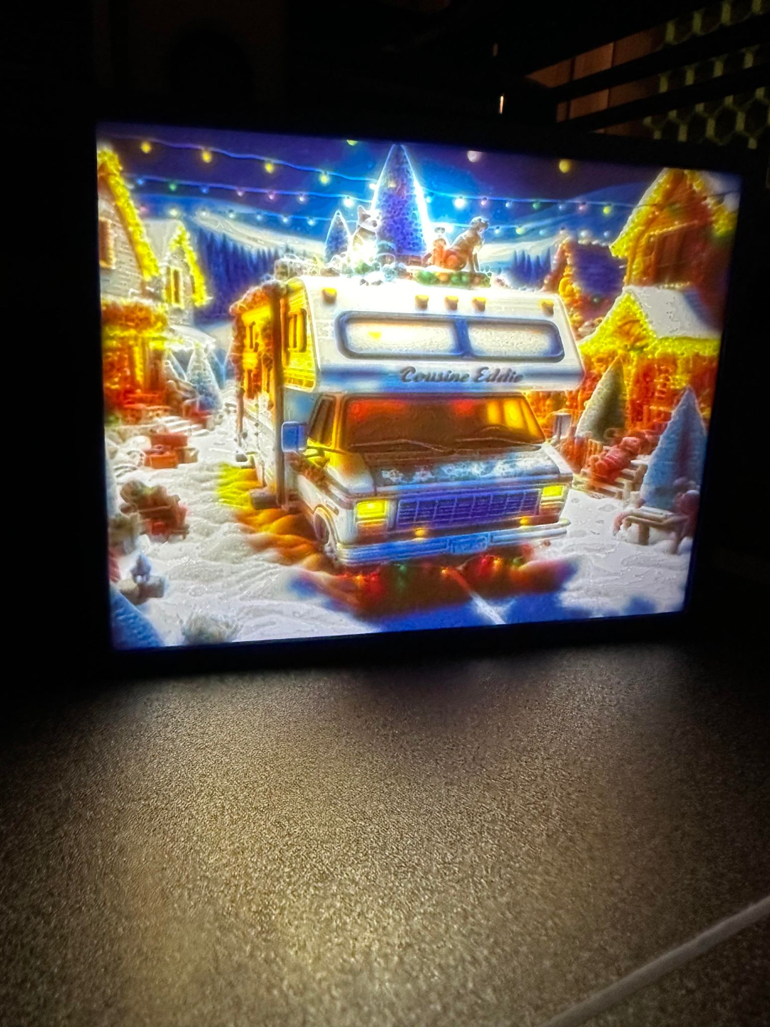 cousin eddies weihnachten urlaub lithophan by naten drucken geschäft haushalt dekor bronode licht leuchtkasten bunt cmyk eddie 3D print model - Mito3D