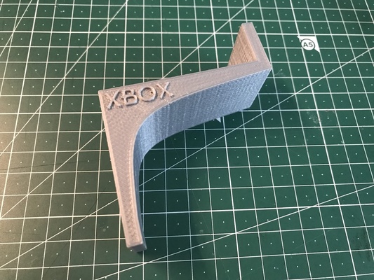 xbox s titolare supporto vesa montare by keyline studio giocattoli giochi mount xboxone 3d print model - Mito3D
