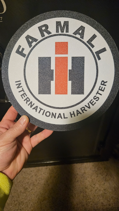 international harvester lightbox by chemicalop art signs & logos 3d print model - Mito3D