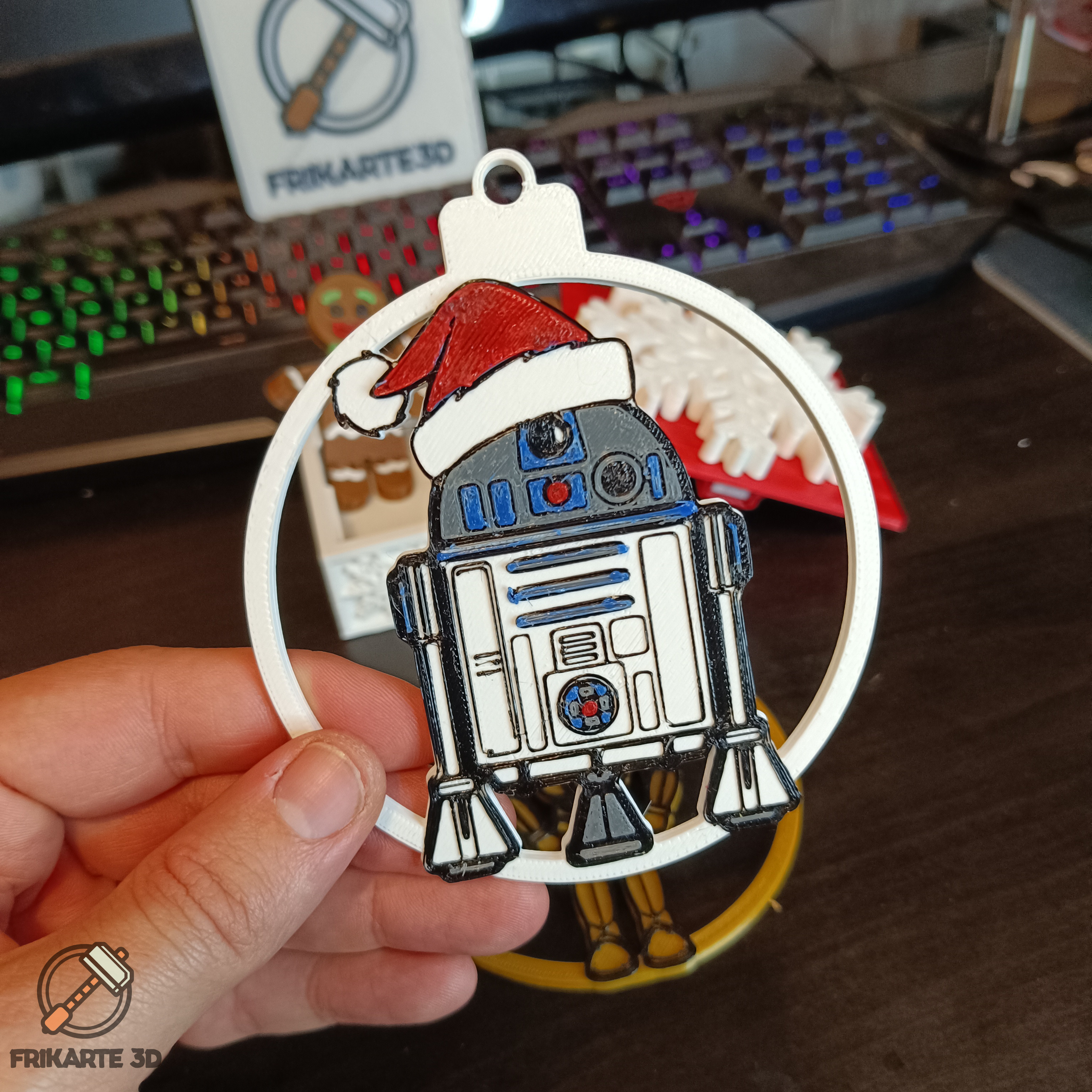 r2d2 navidad árbol decoración by frikarte3d casa festividades guerra galaxias decoraciones navidad adornos navideños droide christmastreeornament r2d2decoration starwarsdrod 3D print model - Mito3D