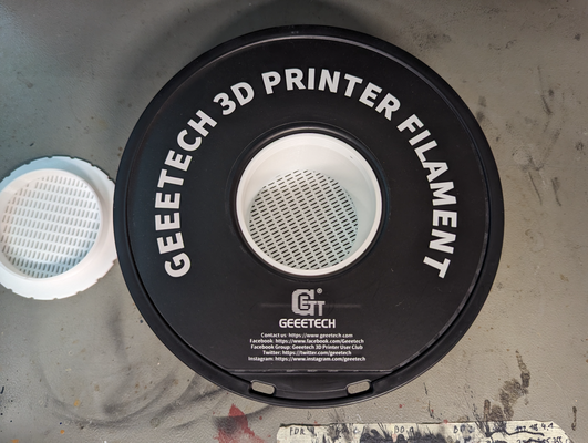 74mm filamentoen caja rollo f r gránulos by miembro oscuro herramientas brote filamentrolle seca geetech granulada 3d print model - Mito3D