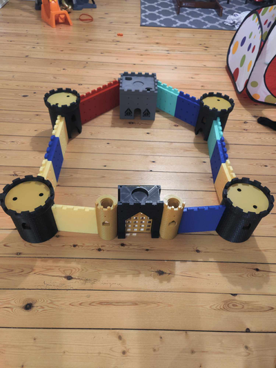 simple large upgradable castle by belthax81 toys & games tower fort medieval toy 3d print model - Mito3D
