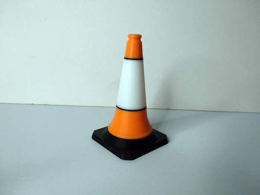 mini tráfico construcción cono negro naranja blanco by neddy990 juguetes juegos juguete carreras coche vehiculo pilones carretera conos brujas sombreros seguridad precaución autopista 3d print model - Mito3D