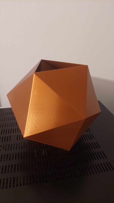 d20 vase regular icosahedron by mateuszpm27 household decor dnd bin rpg 3d print model - Mito3D