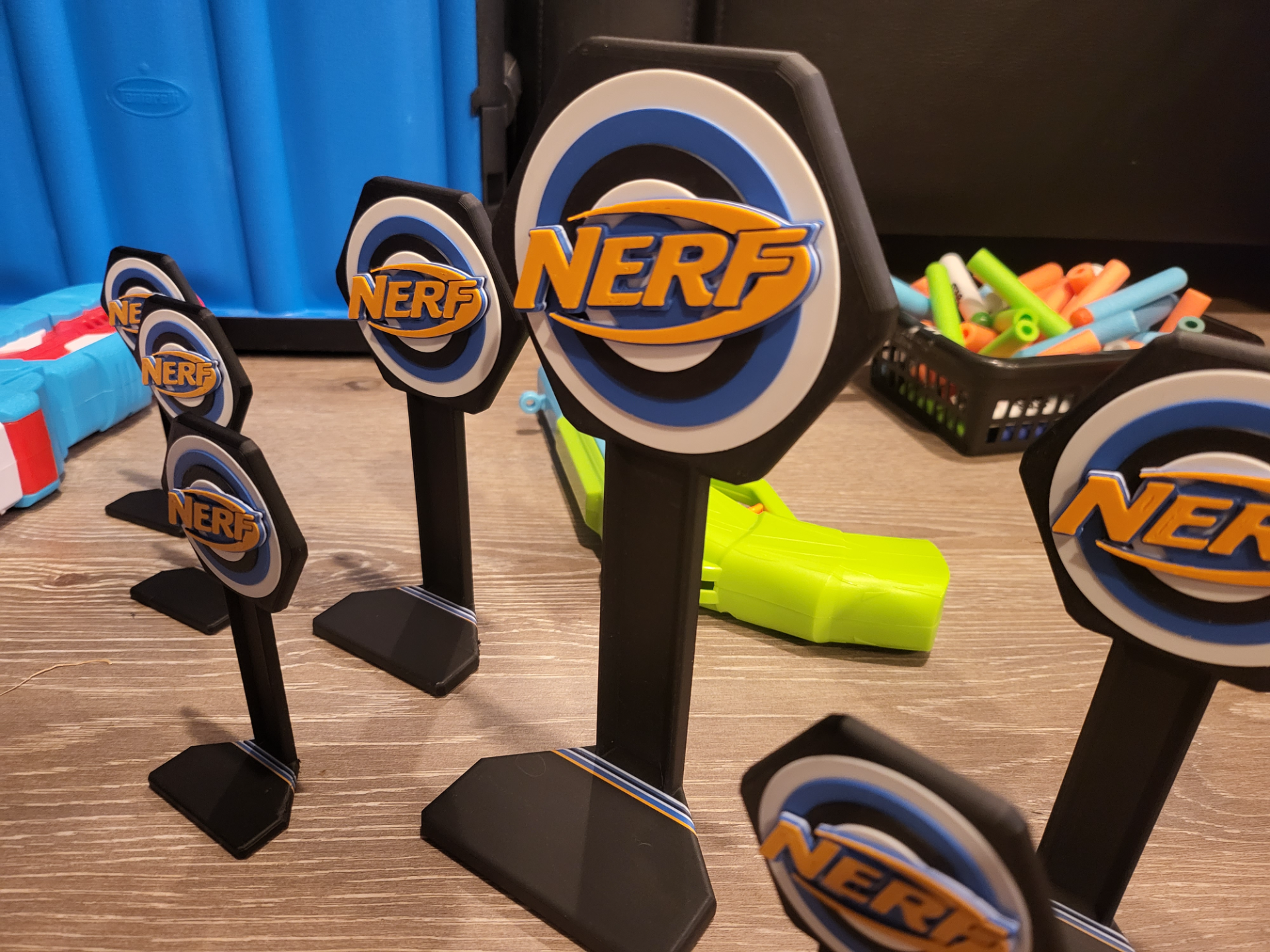 nerf hedef by nweishar oyuncaklar oyunlar atış talimi atışı lazer tabanca aksesuarları varil nerfbarrel targetholder atış sporları 3D print model - Mito3D